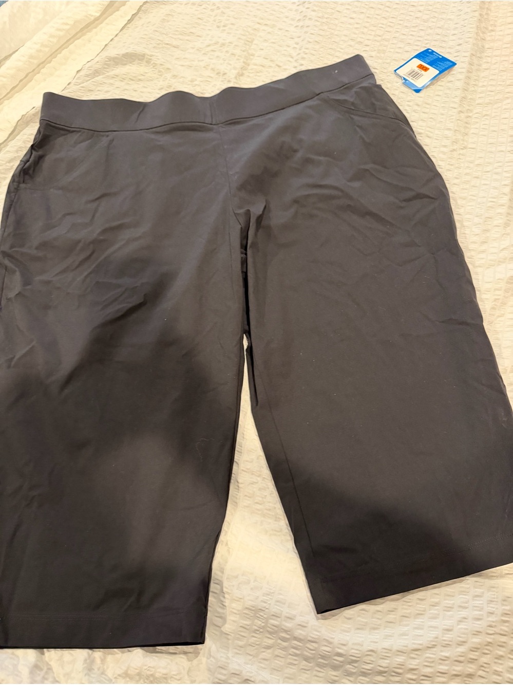Columbia Black capris woman’s